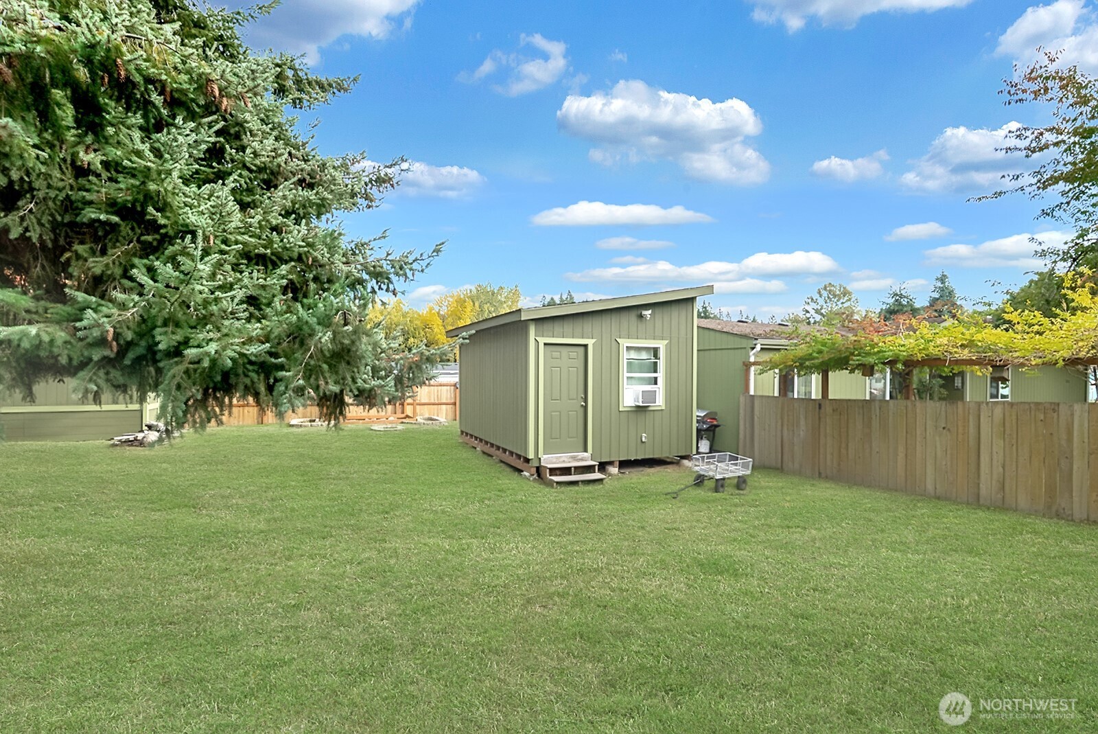 2003 77th Street Ct E, Tacoma, WA 98404