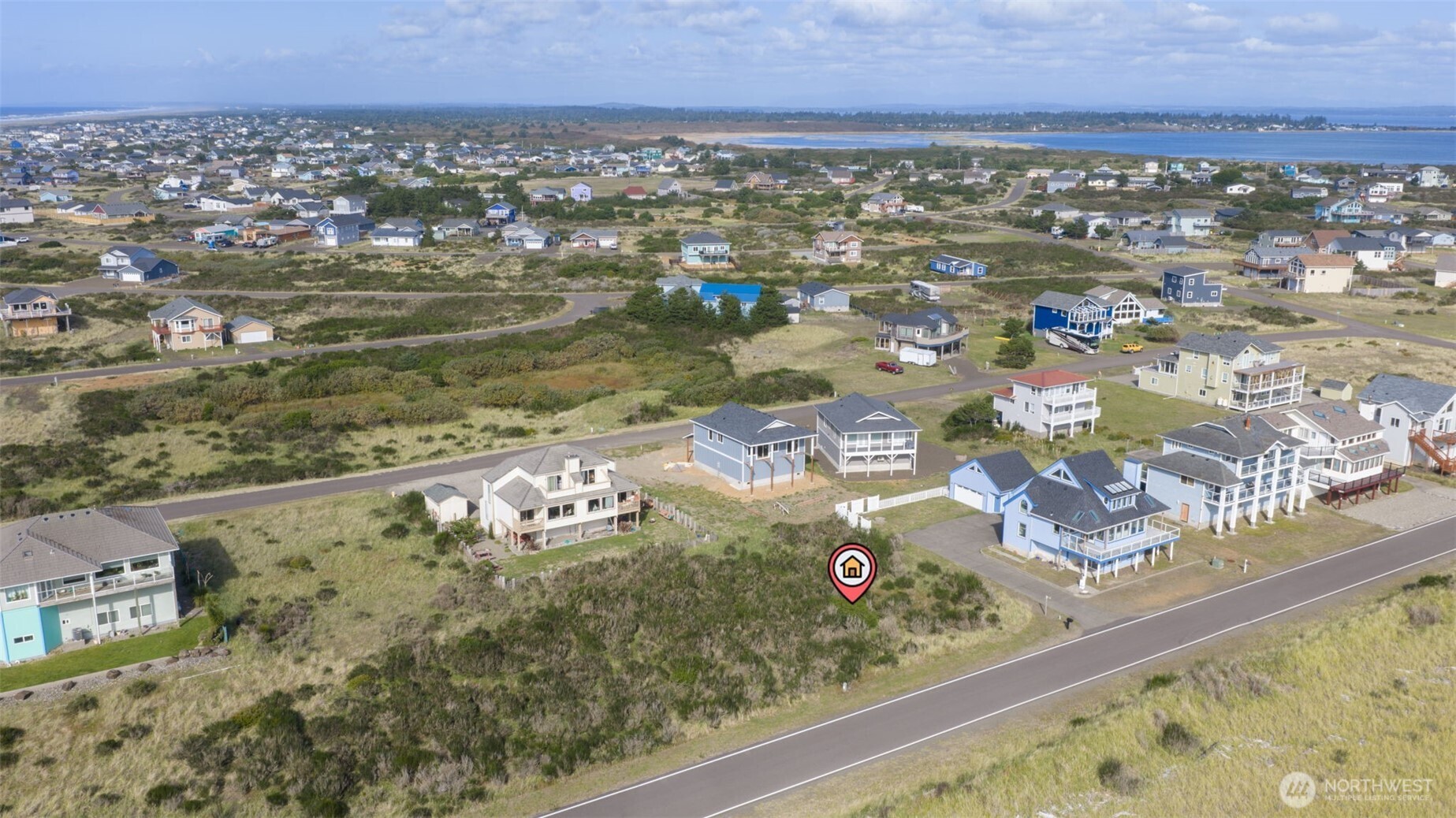 1533 E Ocean Shores Boulevard SW, Ocean Shores, WA 98569