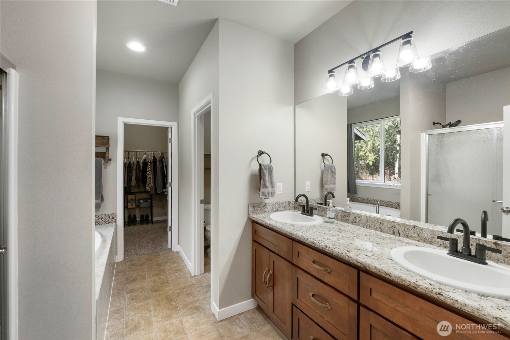 30002 77th Avenue S, Roy, WA 98580