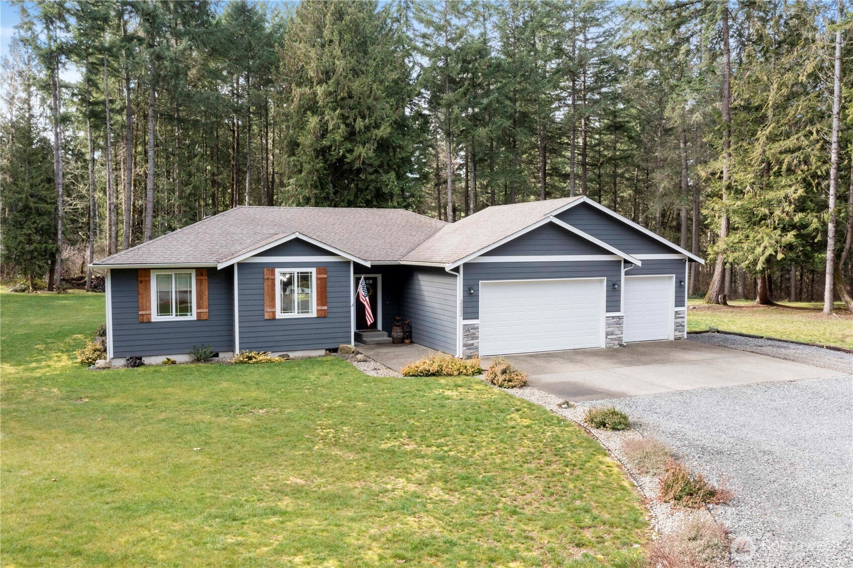 30002 77th Avenue S, Roy, WA 98580