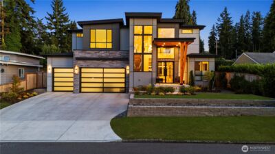 15411 SE 38th Street , Bellevue, WA 98006