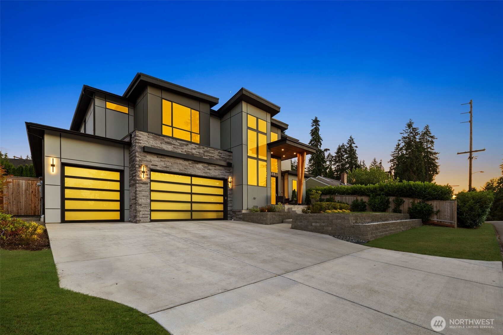 15411 SE 38th Street , Bellevue, WA 98006