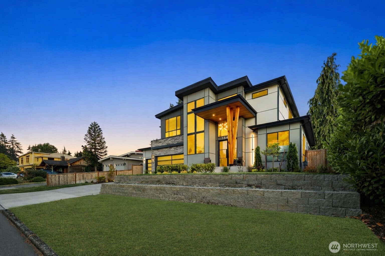 15411 SE 38th Street , Bellevue, WA 98006