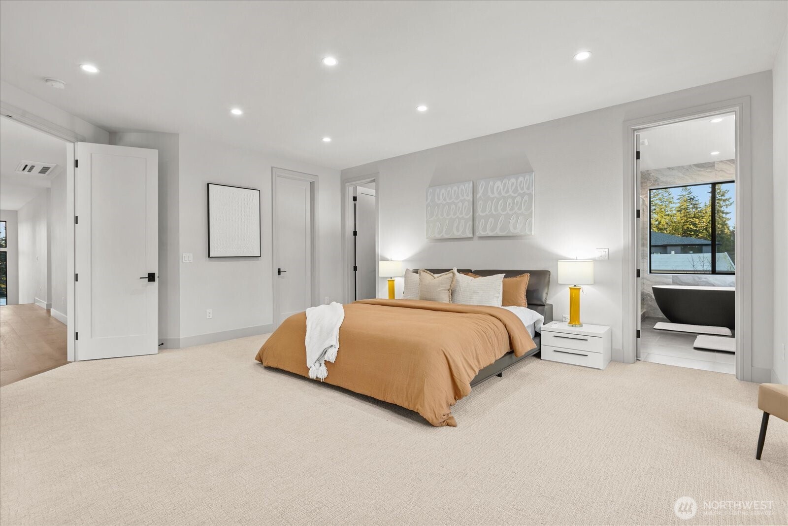 15411 SE 38th Street , Bellevue, WA 98006