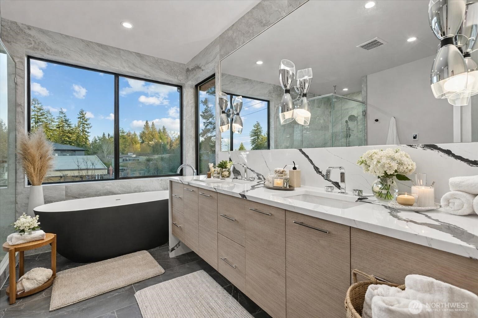 15411 SE 38th Street , Bellevue, WA 98006