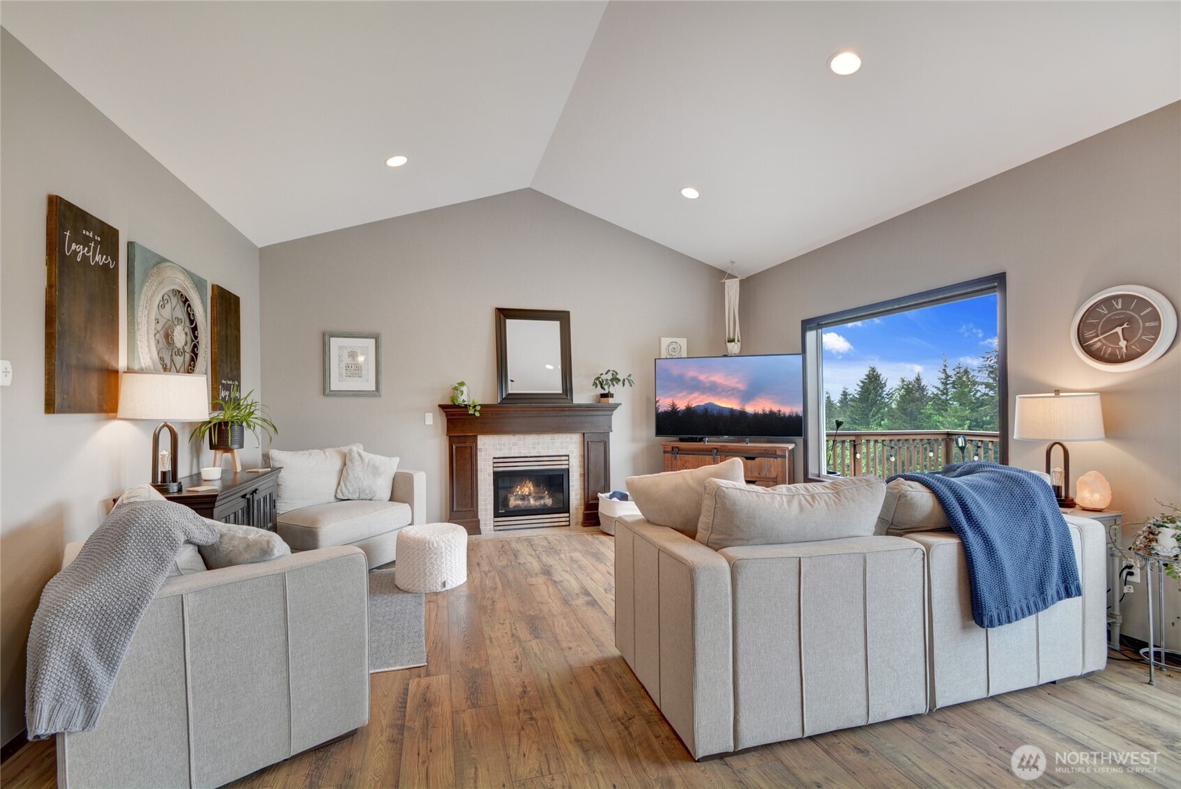 4223 203rd Avenue NE, Snohomish, WA 98290