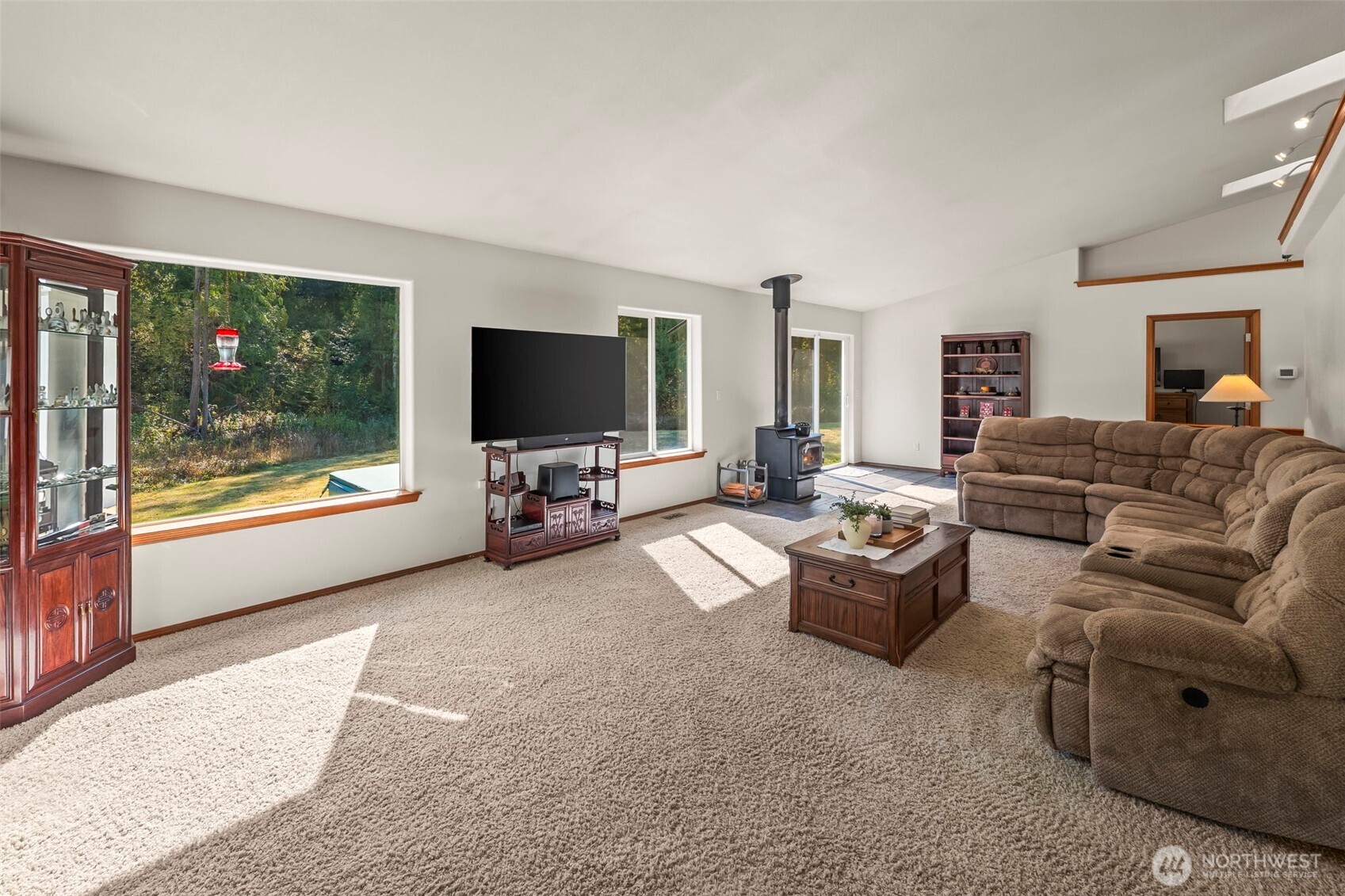 36003 36th Avenue E, Eatonville, WA 98328