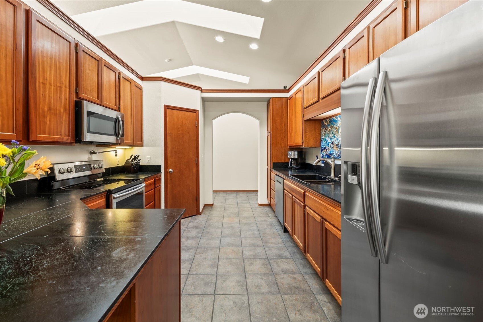 36003 36th Avenue E, Eatonville, WA 98328