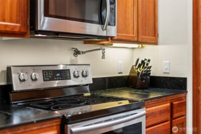 36003 36th Avenue E, Eatonville, WA 98328 - Photo 8