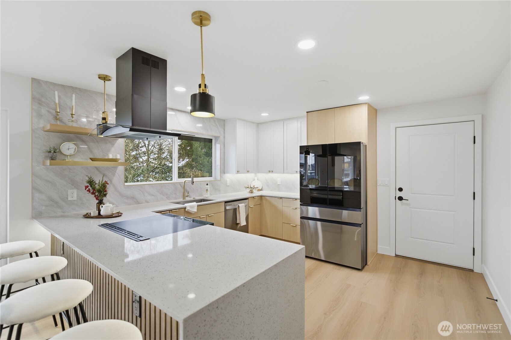 1270 Lansing Avenue , Bremerton, WA 98312