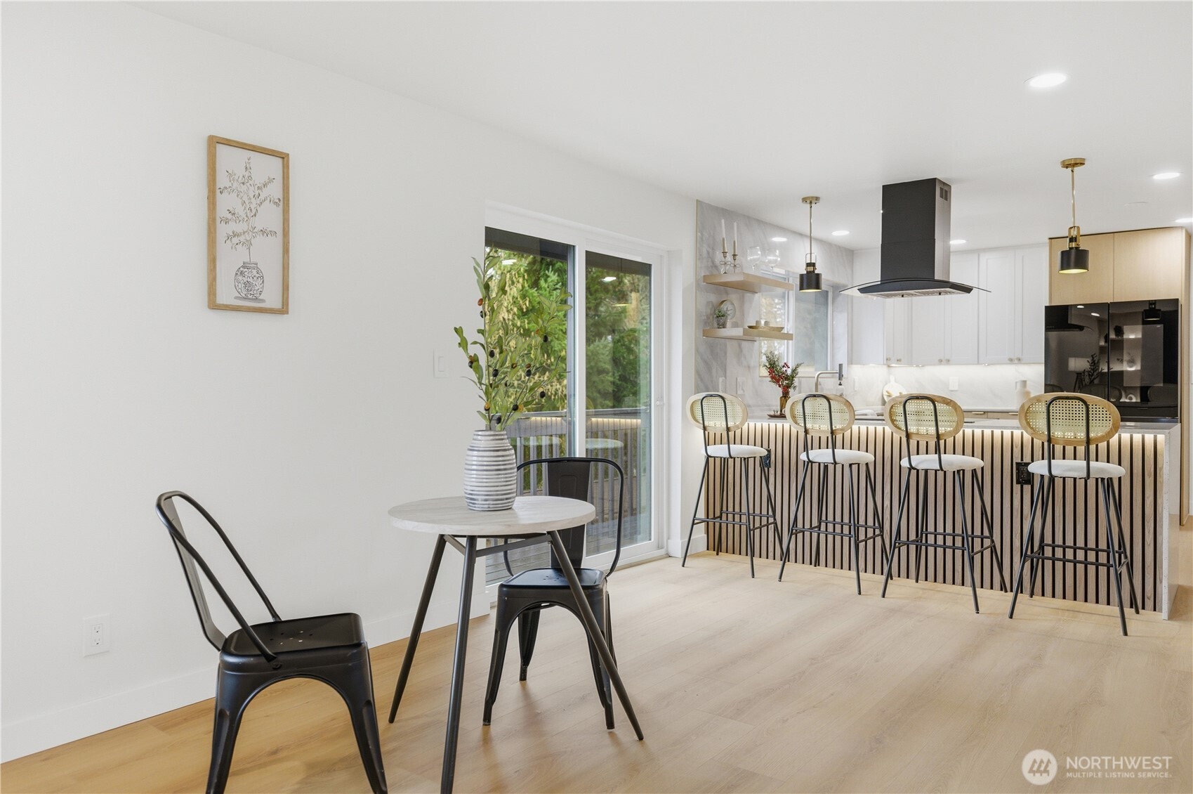 1270 Lansing Avenue , Bremerton, WA 98312