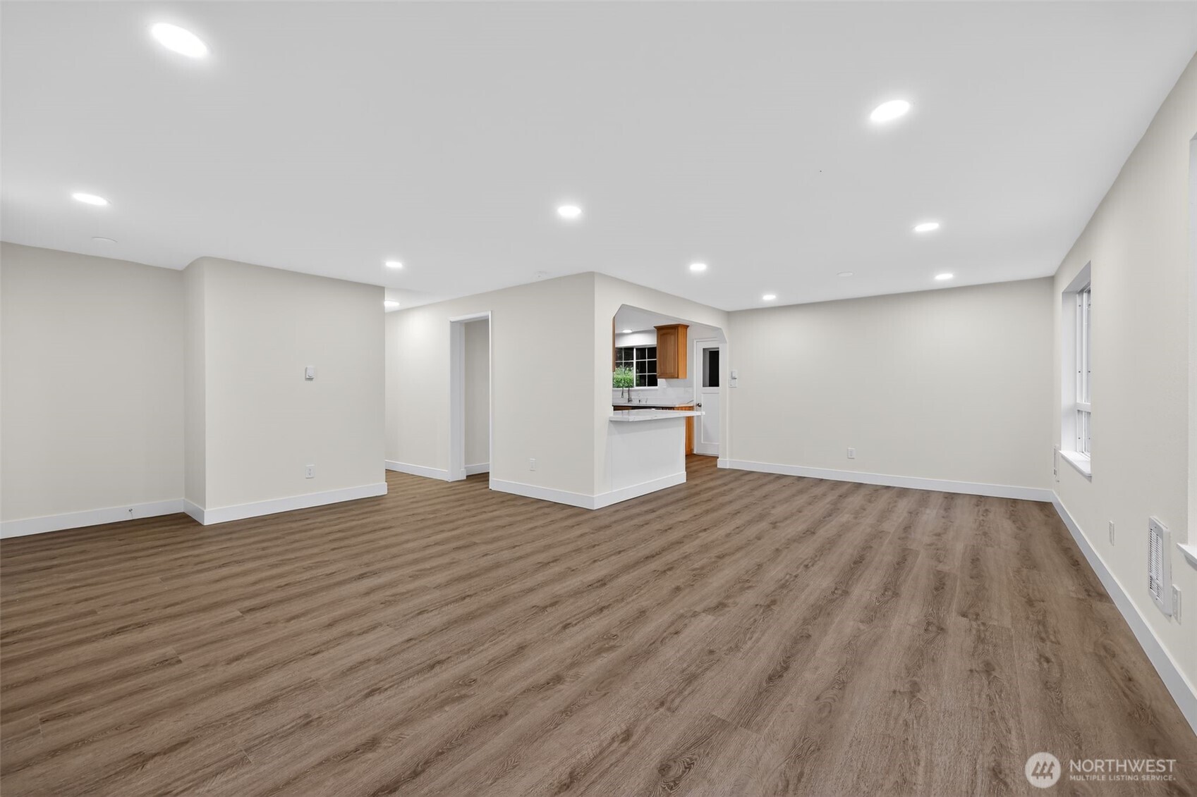 849 S Jackson Avenue , Tacoma, WA 98465