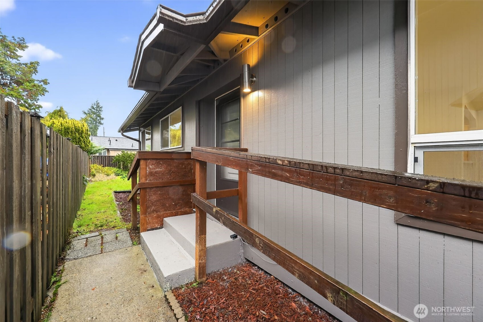 849 S Jackson Avenue , Tacoma, WA 98465