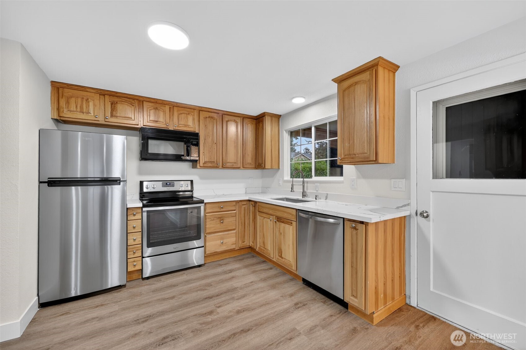 849 S Jackson Avenue , Tacoma, WA 98465