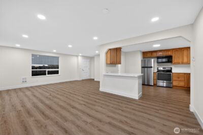 849 S Jackson Avenue , Tacoma, WA 98465 - Photo 8