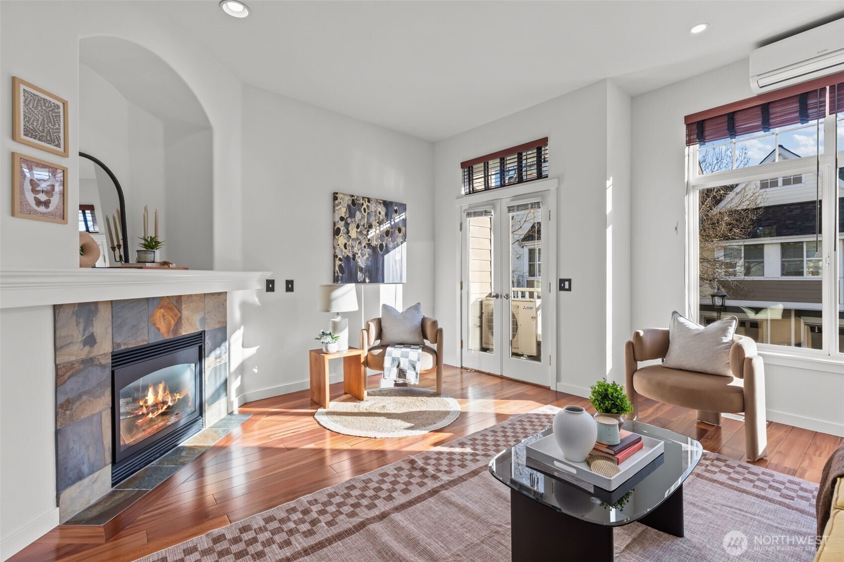 1621 Huckleberry Circle #1621, Issaquah, WA 98029