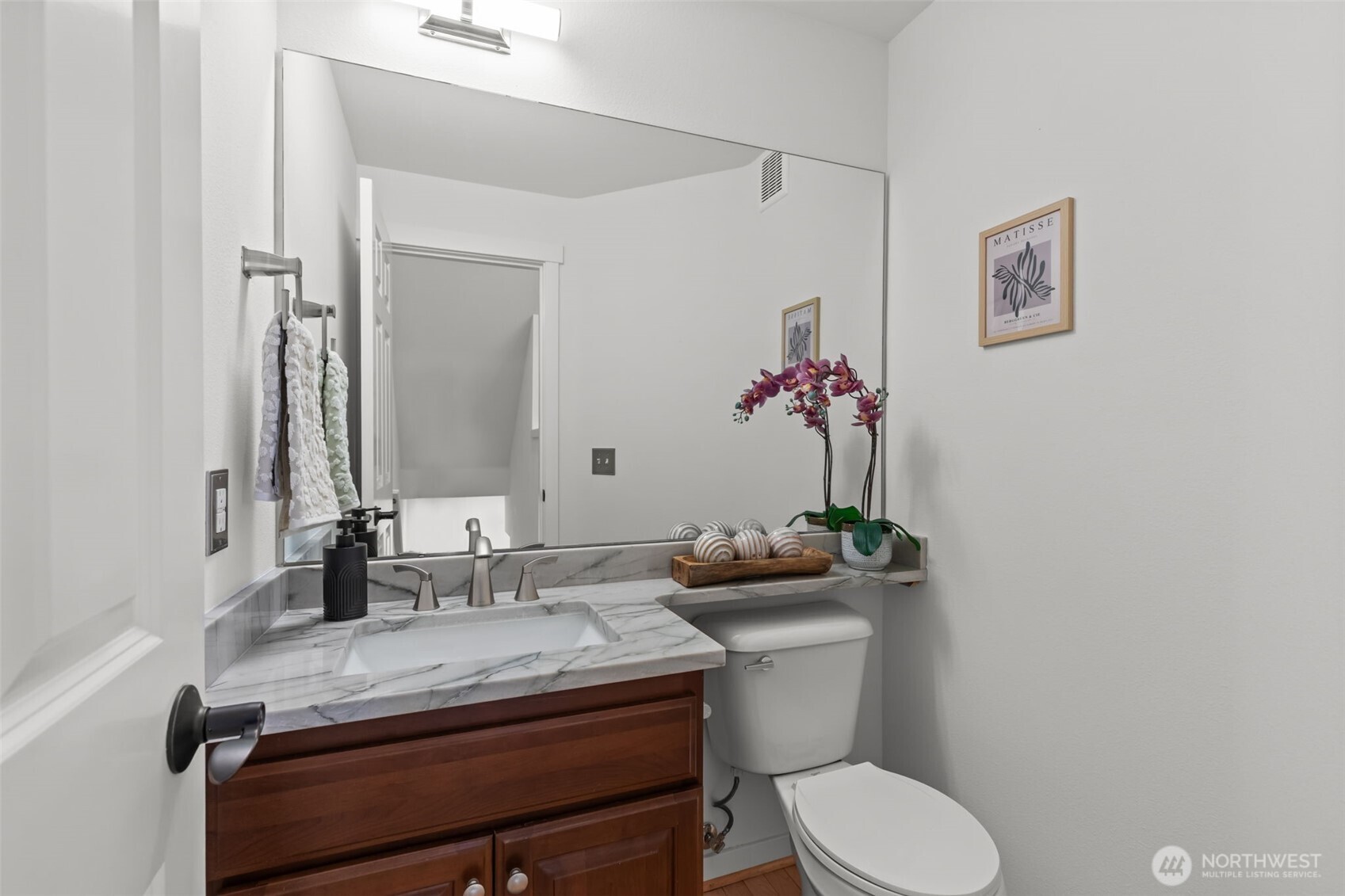 1621 Huckleberry Circle #1621, Issaquah, WA 98029