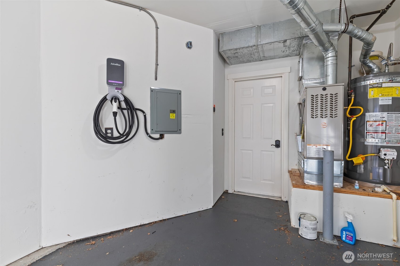 1621 Huckleberry Circle #1621, Issaquah, WA 98029