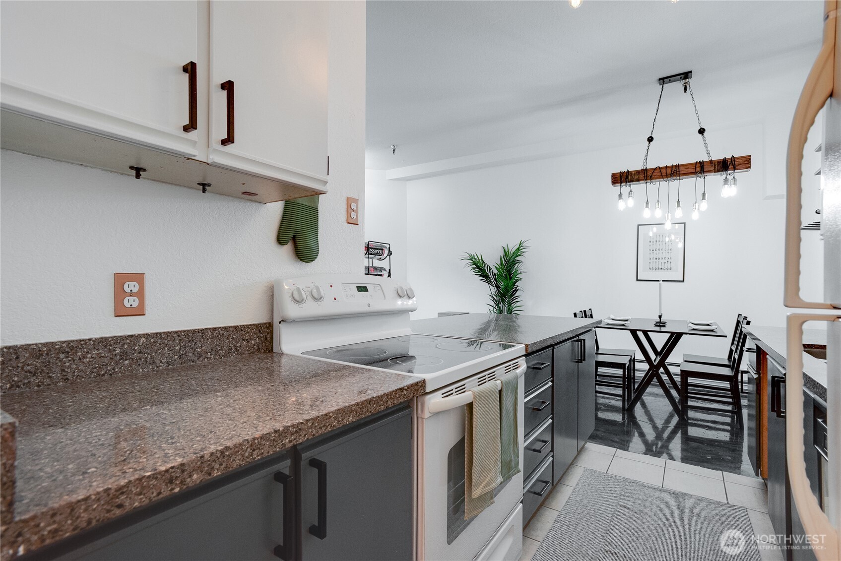 1100 Harrington Avenue NE #310, Renton, WA 98056