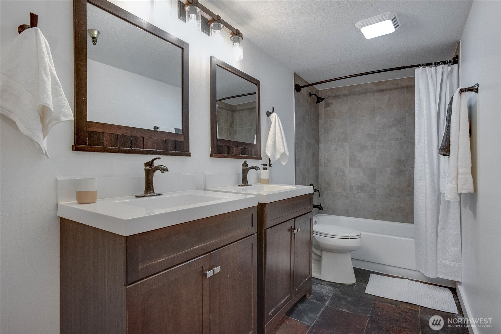 1100 Harrington Avenue NE #310, Renton, WA 98056