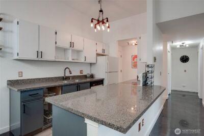 1100 Harrington Avenue NE #310, Renton, WA 98056 - Photo 9