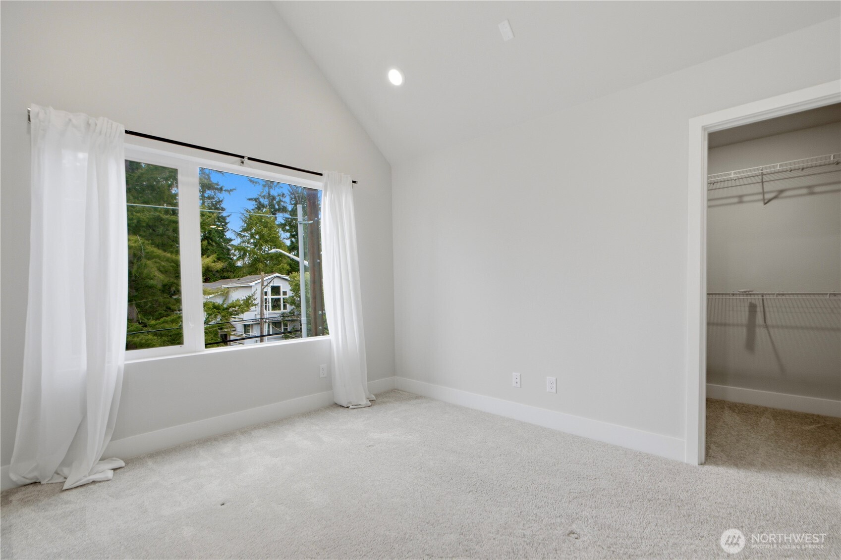 13333 Greenwood Avenue N #A, Seattle, WA 98133