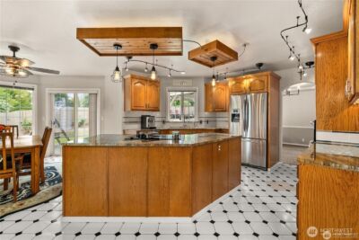 4618 51st Street Ct E, Tacoma, WA 98443 - Photo 7