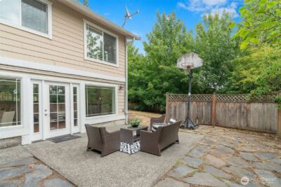 12623 NE 28th Street , Bellevue, WA 98005 - Photo 29