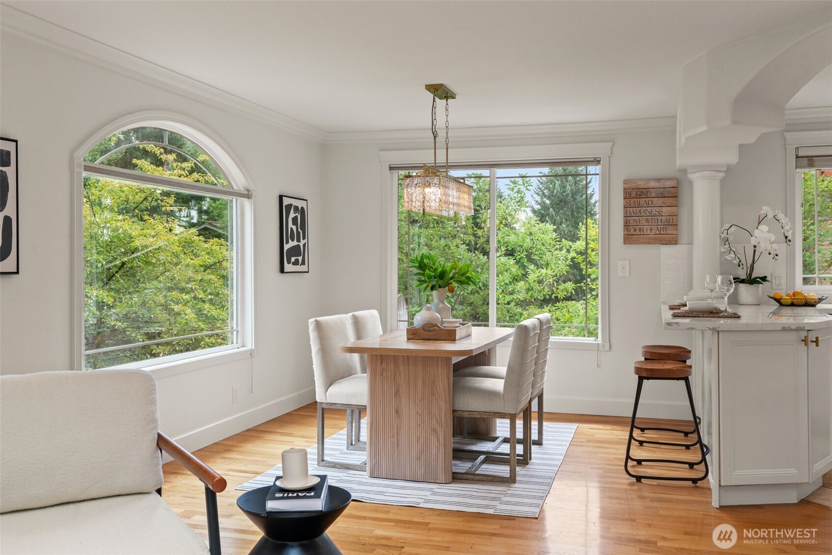 12623 NE 28th Street , Bellevue, WA 98005