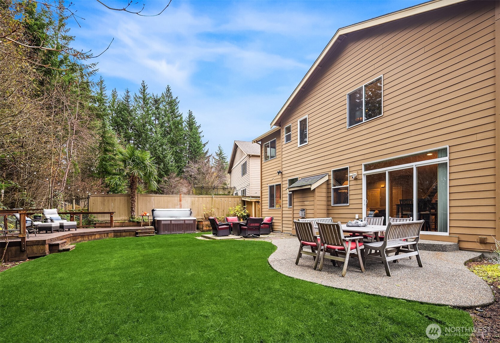 8812 Norman Avenue SE, Snoqualmie, WA 98065