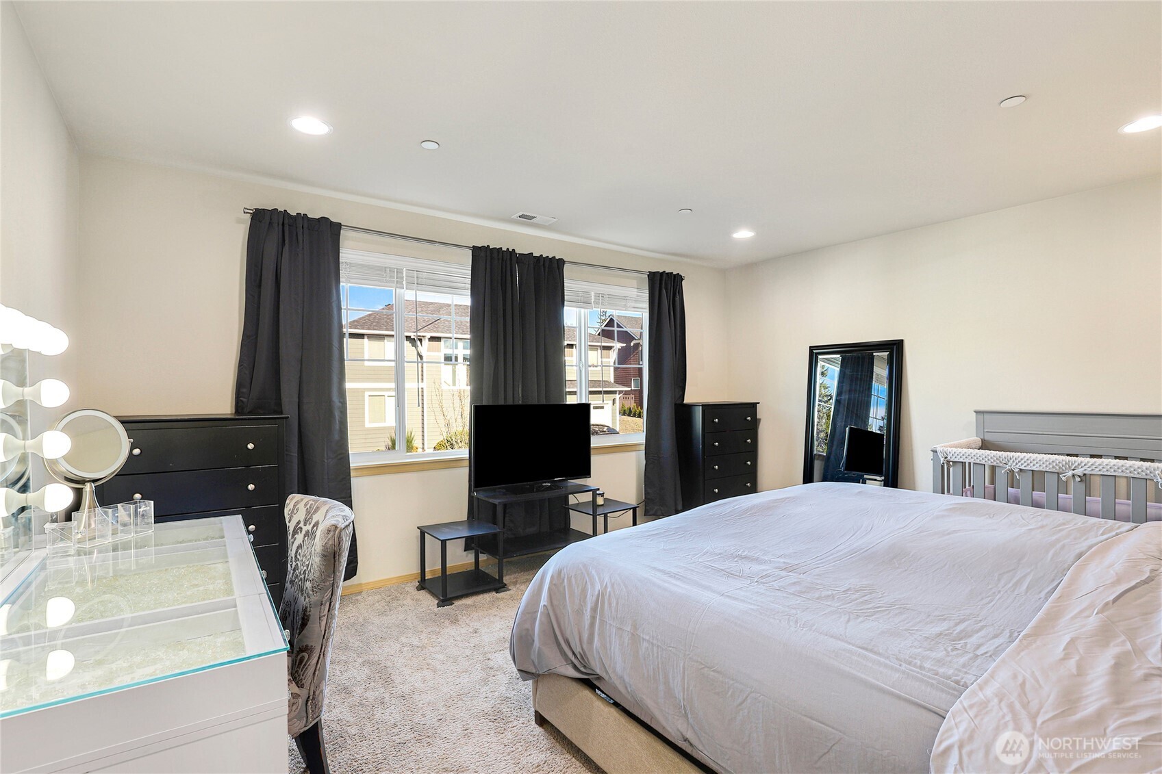 1025 Banyan Street , Bremerton, WA 98310-4262