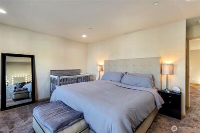 1025 Banyan Street , Bremerton, WA 98310-4262 - Photo 17