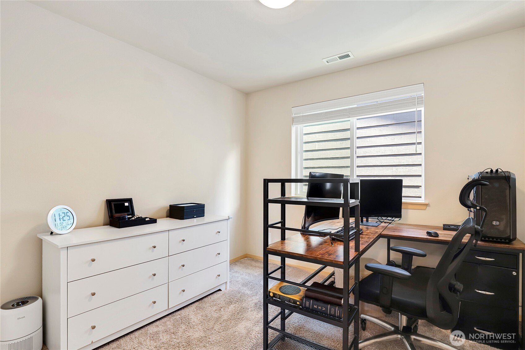 1025 Banyan Street , Bremerton, WA 98310-4262