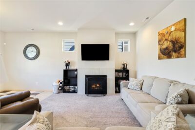 1025 Banyan Street , Bremerton, WA 98310-4262 - Photo 5