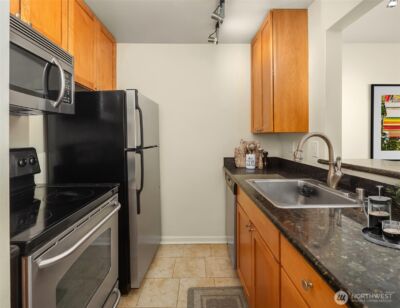 3636 Evanston Avenue N #12, Seattle, WA 98103 - Photo 7