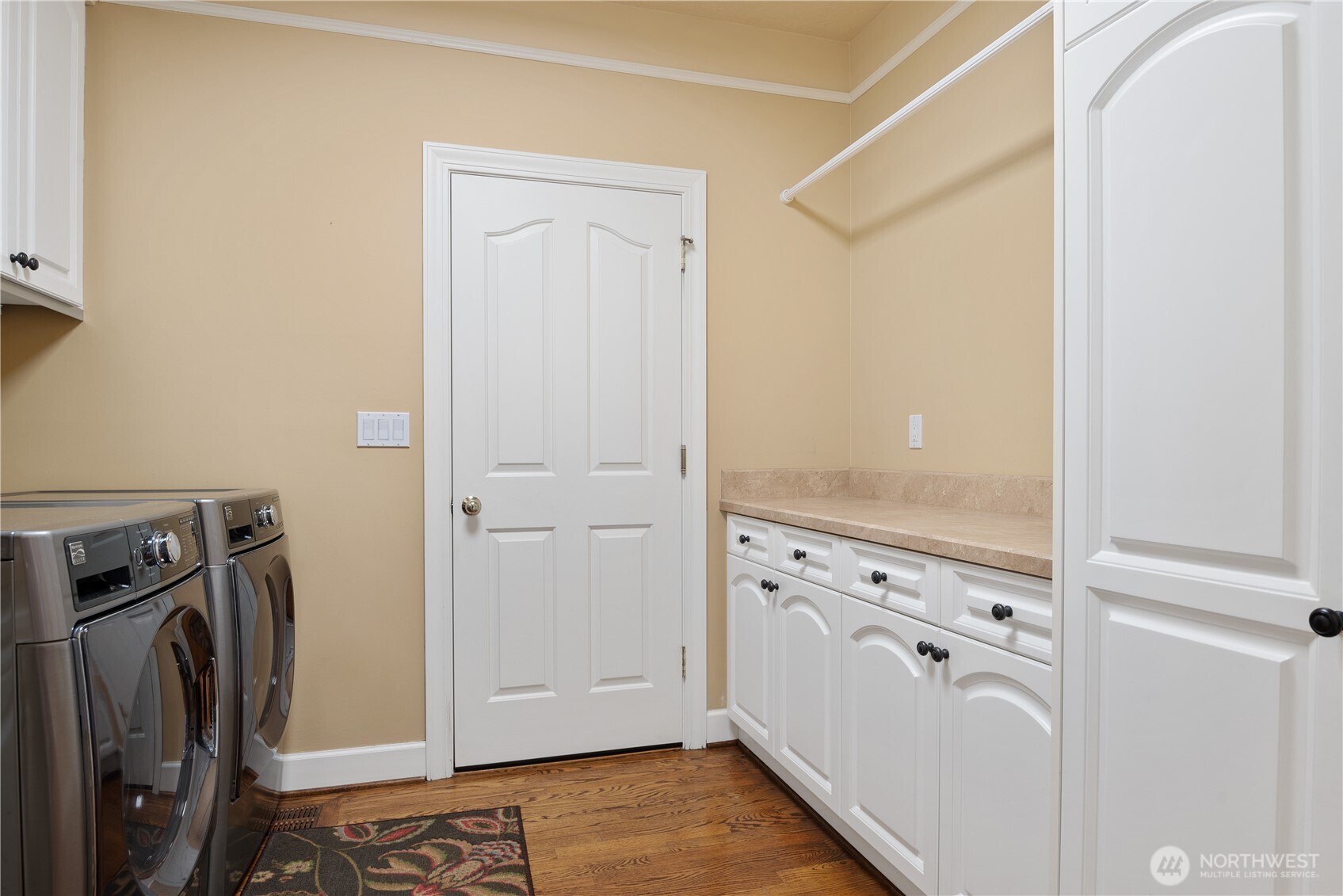 2512 Peters Drive , Longview, WA 98632