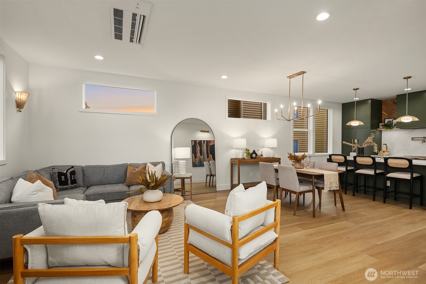 920 34th Avenue #B, Seattle, WA 98122