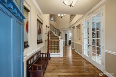 215 Ilwaco Place SE, Renton, WA 98059 - Photo 4