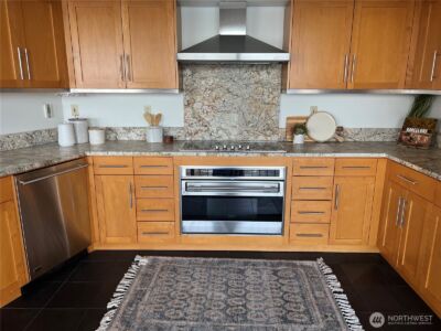 1 N Stadium Way #16, Tacoma, WA 98403 - Photo 16