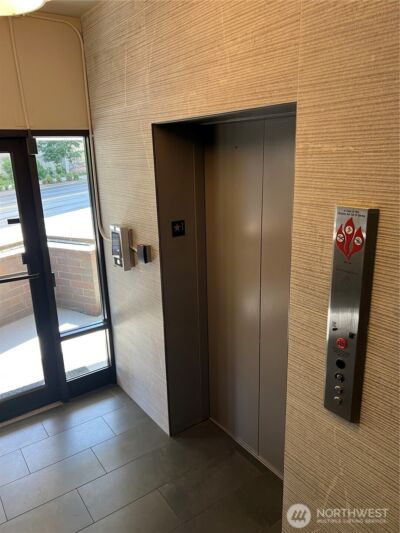 1 N Stadium Way #16, Tacoma, WA 98403 - Photo 3