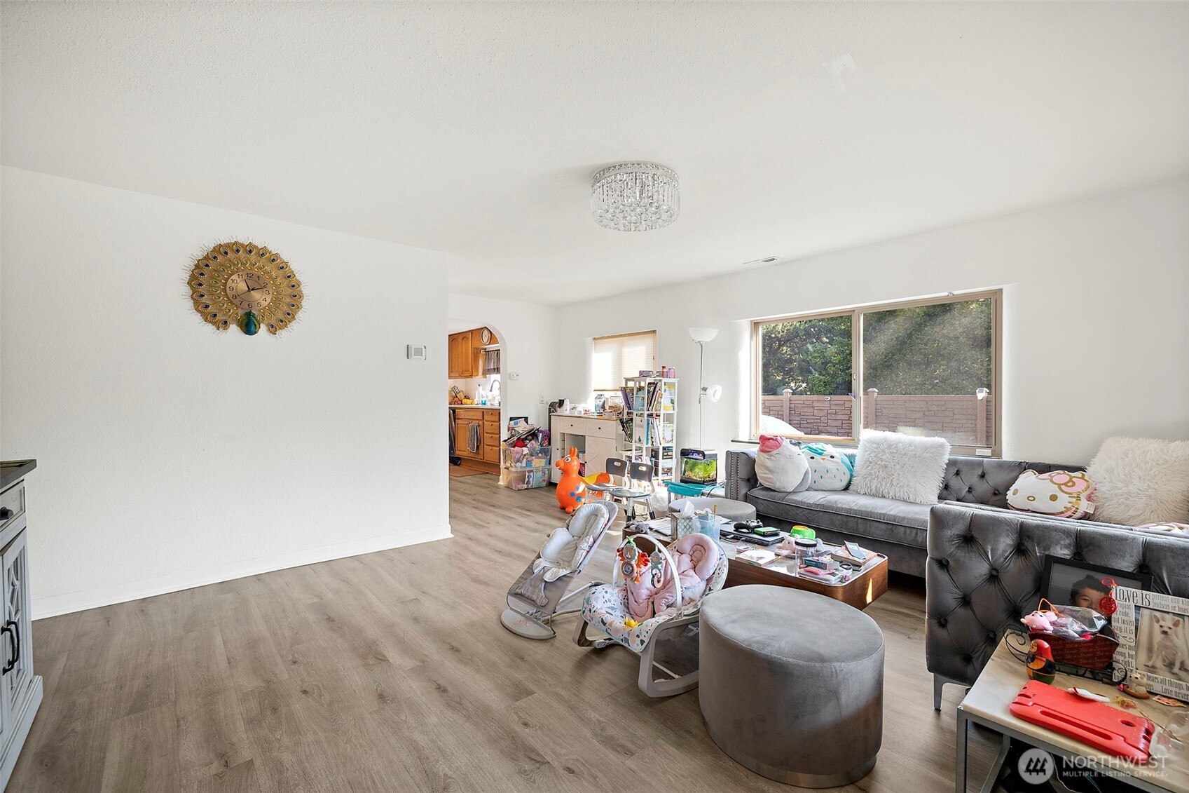 128 NE 125th Street , Seattle, WA 98125