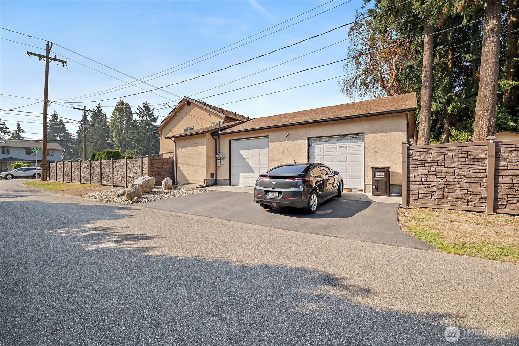 128 NE 125th Street , Seattle, WA 98125