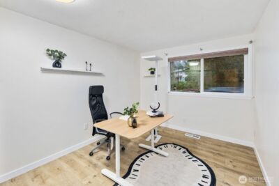 15132 SE 48th Drive , Bellevue, WA 98006 - Photo 19