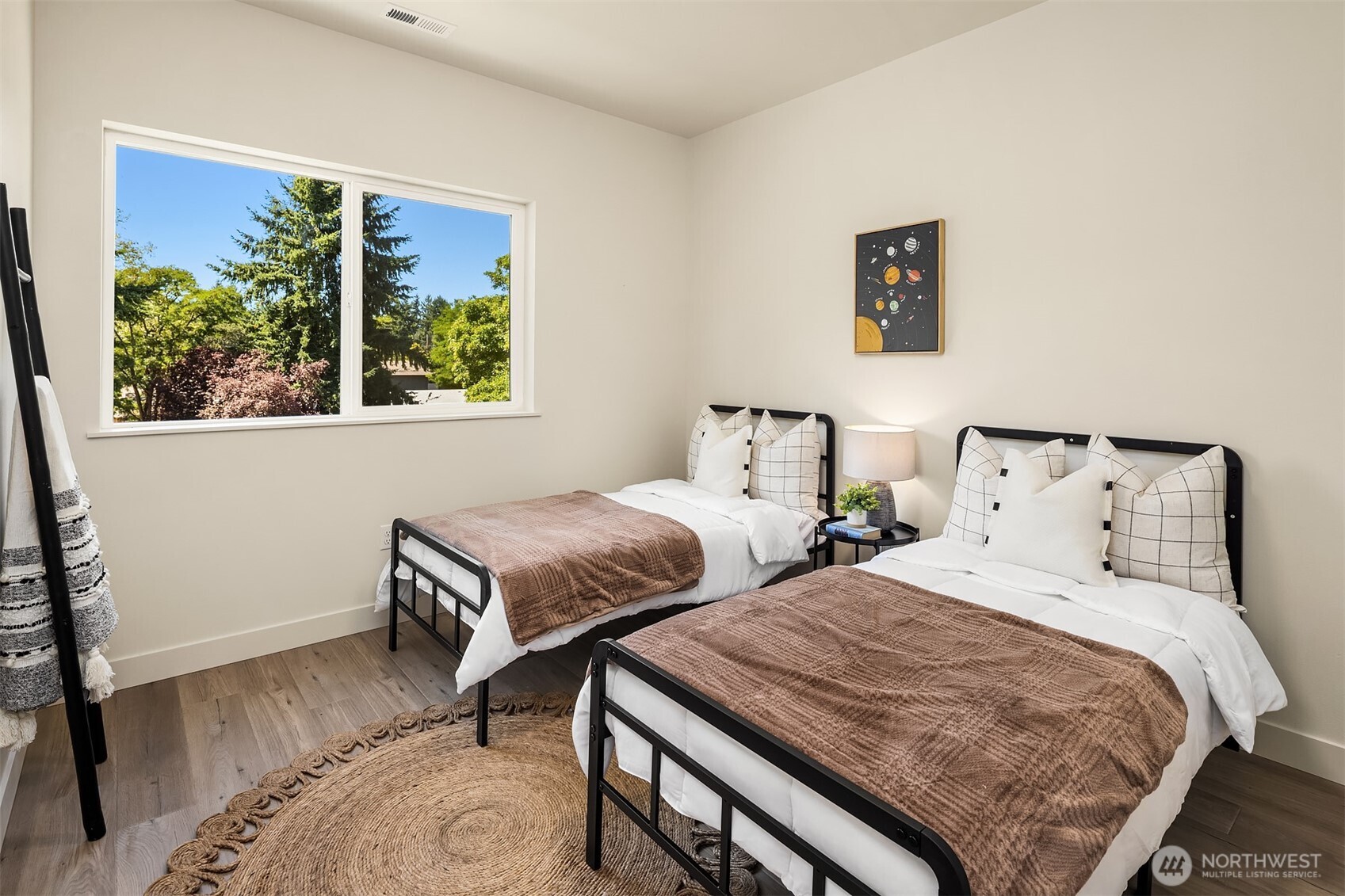 6614 52nd Avenue W, Tacoma, WA 98467