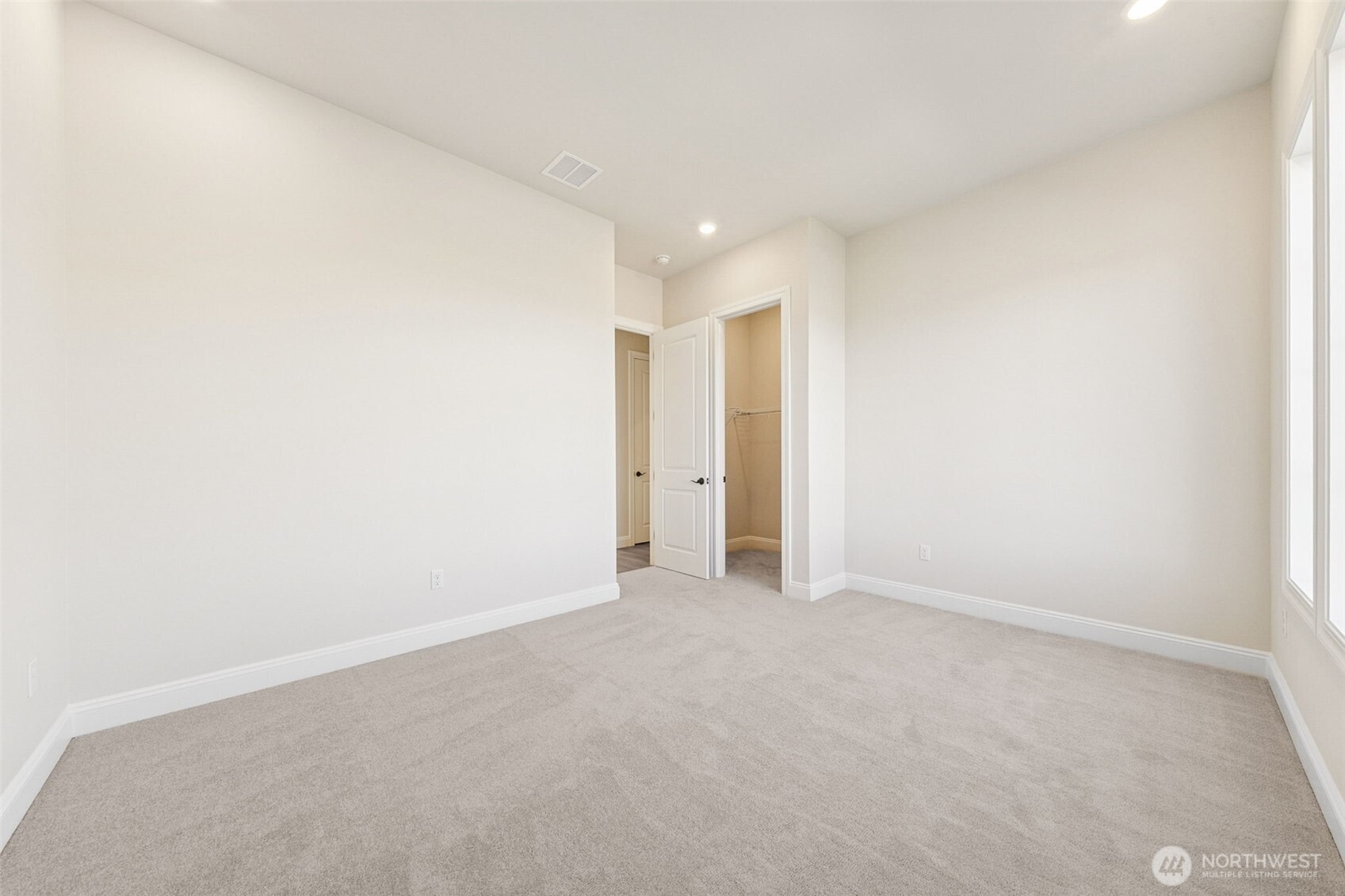 20814 149th Street E #1429, Bonney Lake, WA 98391