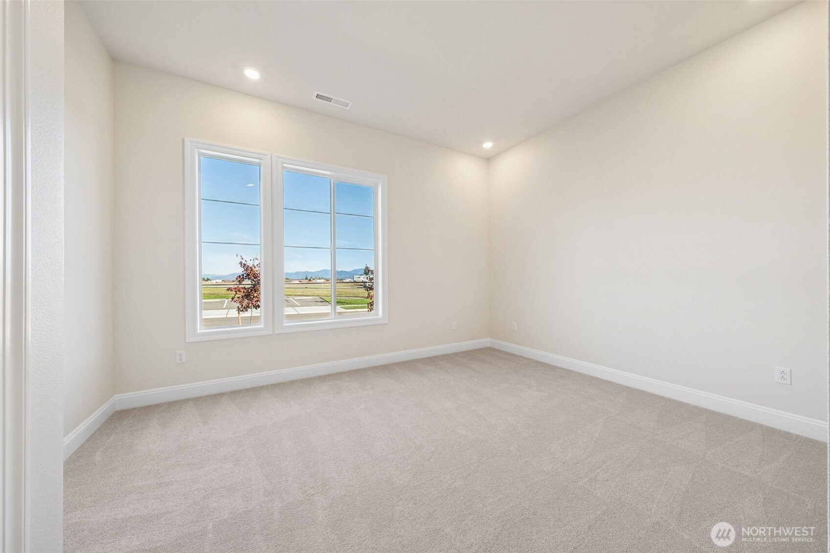 20814 149th Street E #1429, Bonney Lake, WA 98391