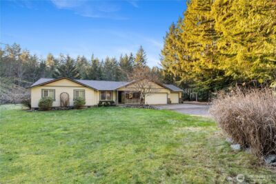 6410 221st Avenue NE, Granite Falls, WA 98252 - Photo 1