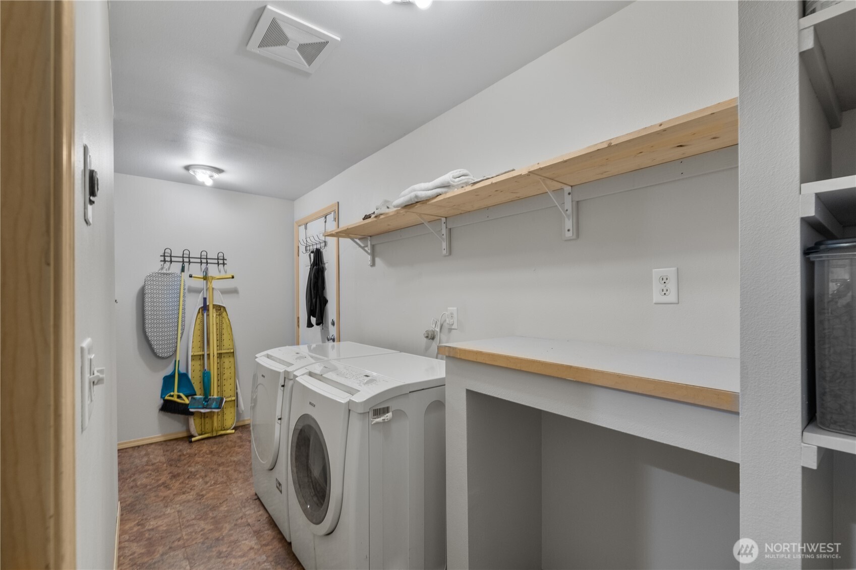 6410 221st Avenue NE, Granite Falls, WA 98252