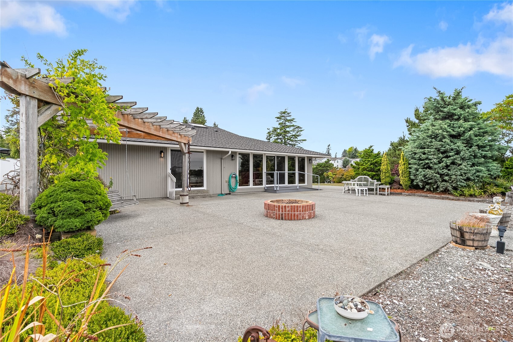 8104 Chehalis Road , Blaine, WA 98230