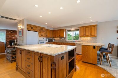 8104 Chehalis Road , Blaine, WA 98230 - Photo 14